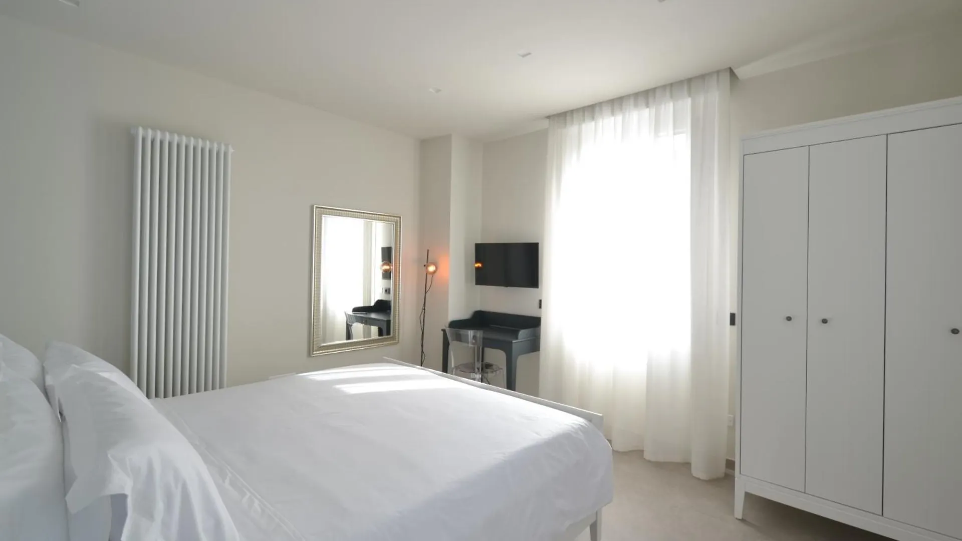 Civico 8 Reggio Emilia Bed and Breakfast Italien