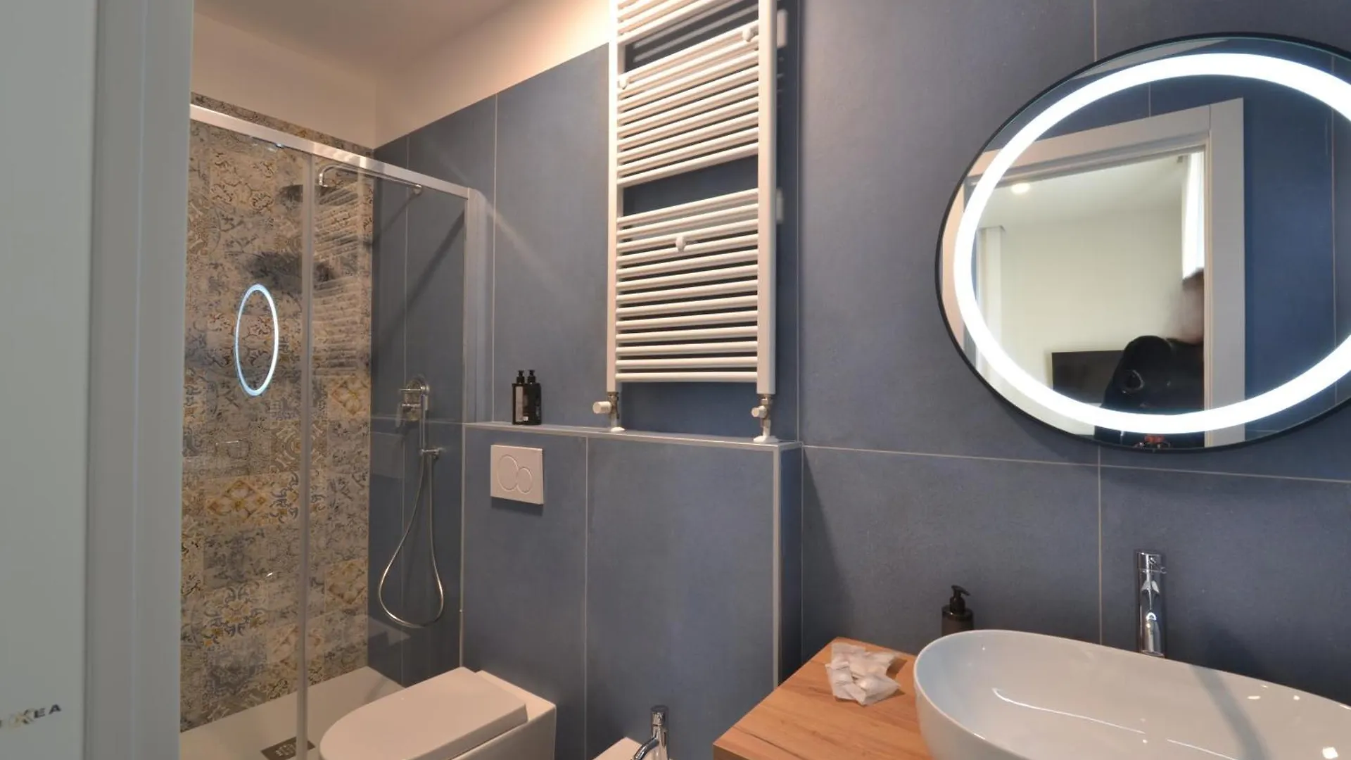 Civico 8 Reggio Emilia Bed and Breakfast Bed & Breakfast